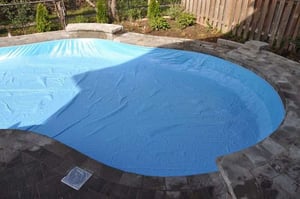 vinyl lock in winter pool cover